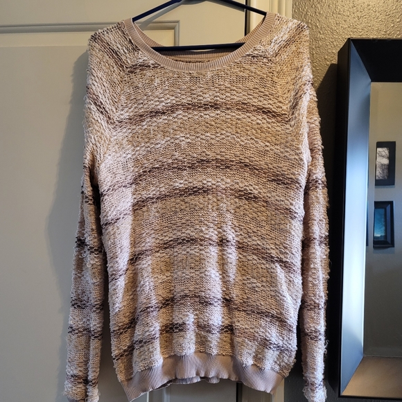 American Eagle Sweater - Picture 1 of 3